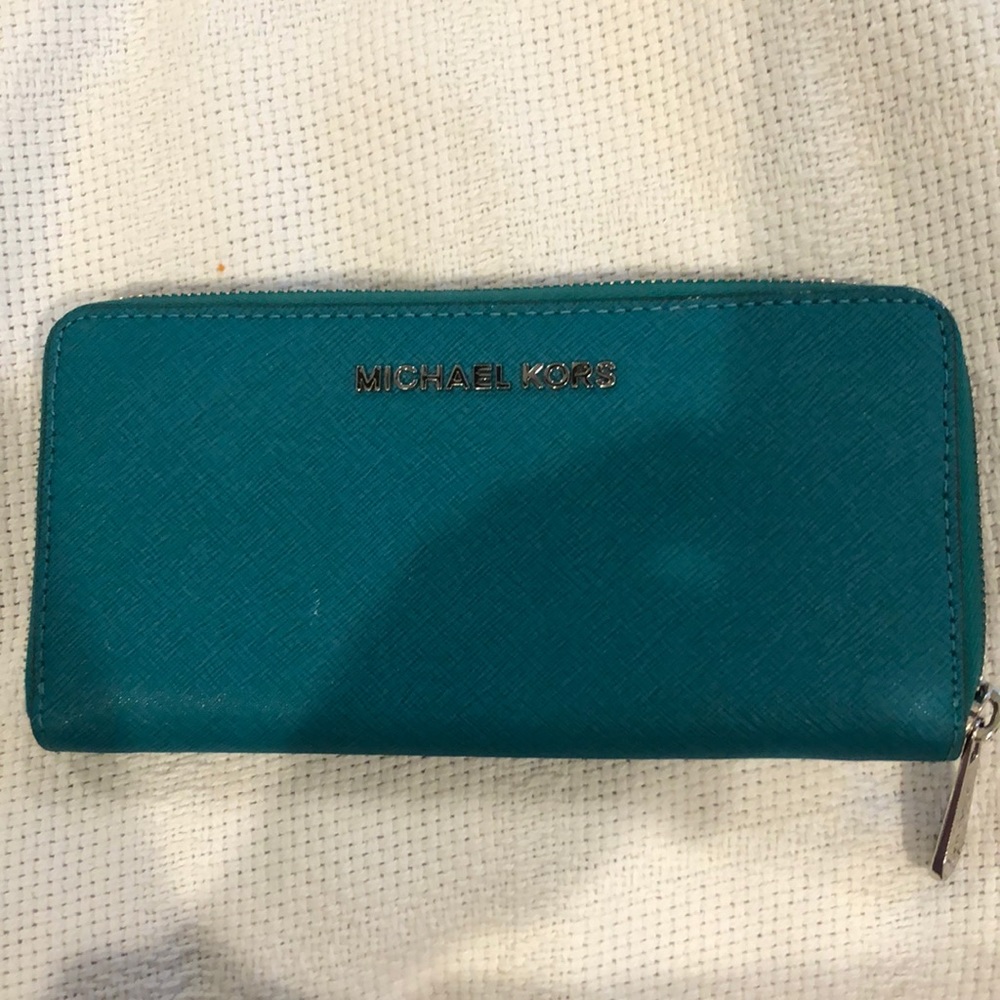 Michael Kors zip around wallet